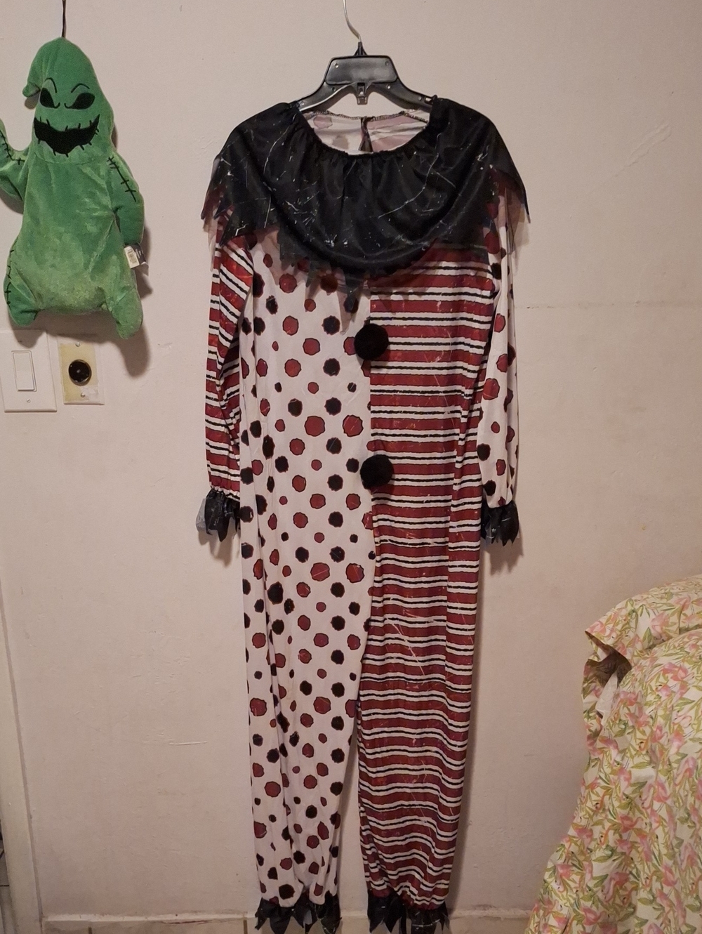 Kids Large / XL Red and White Spotted Striped Scary Clown Costume - Picture 8 of 16